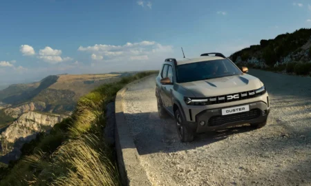 Jaunais Duster un Bigster spēka piedziņu klāsts: Ar hibrīddzinēju, sašķidrināto dabas gāzi, 4x4 un automātisko pārnesumkārbu