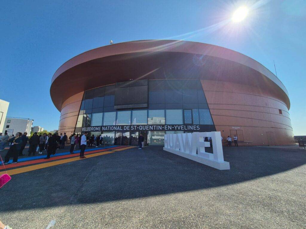 Huawei prezentācija Vélodrome National