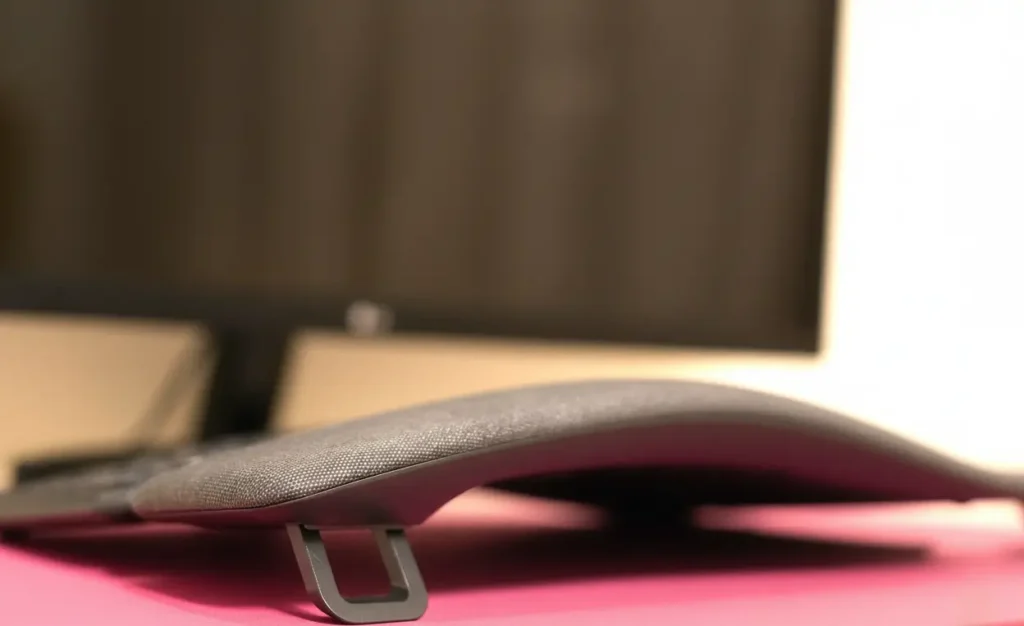 Vai šī ir kosmosa kuģa vadības pults? Nē, tā ir Logitech Ergo K860 klaviatūra 18 Logitech Ergo K860 apskats