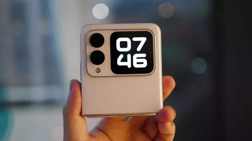 Huawei prezentēs jauno Nova Flip S