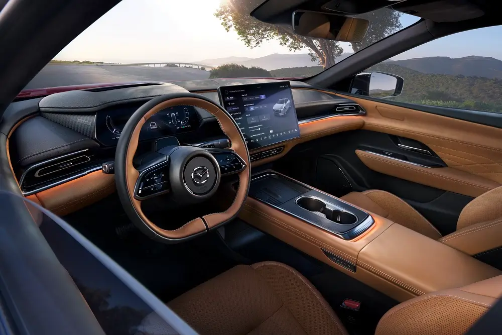 Oktobra vidū Latvijā būs pieejama jaunā elektroauto kupeja Mazda6e