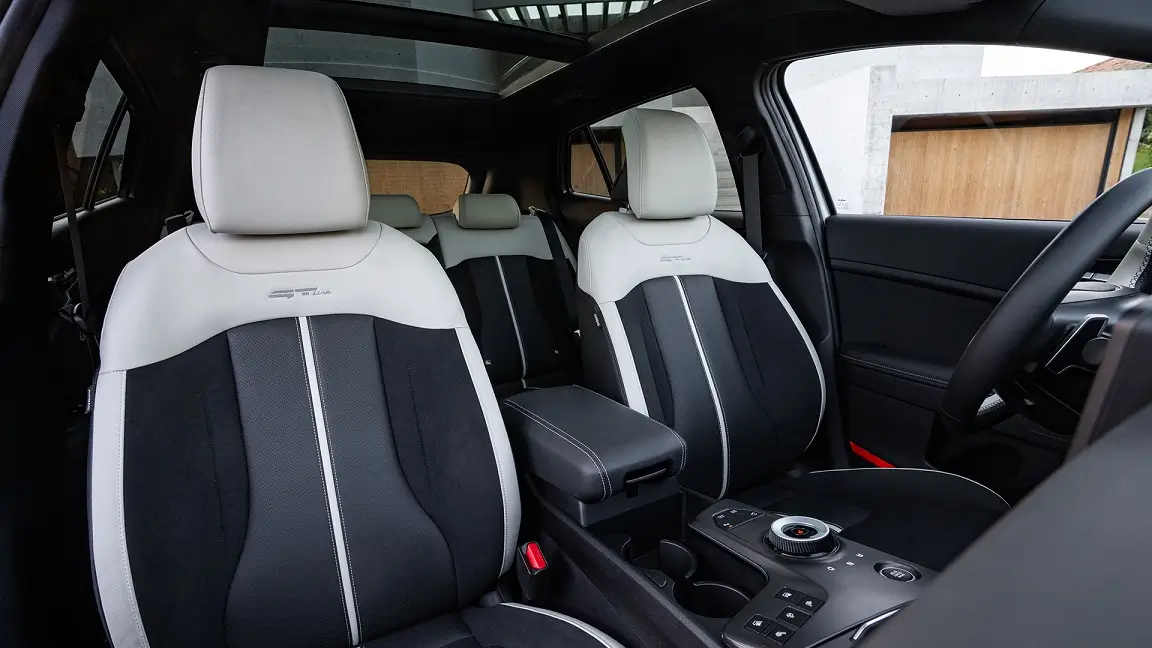 2026. gada Kia Sportage jaunākajos IIHS drošības testos ieguvis augstāko vērtējumu – 2025 TOP SAFETY PICK+ 13 2026. gada Kia Sportage jaunākajos IIHS drošības testos ieguvis augstāko vērtējumu – 2025 TOP SAFETY PICK+