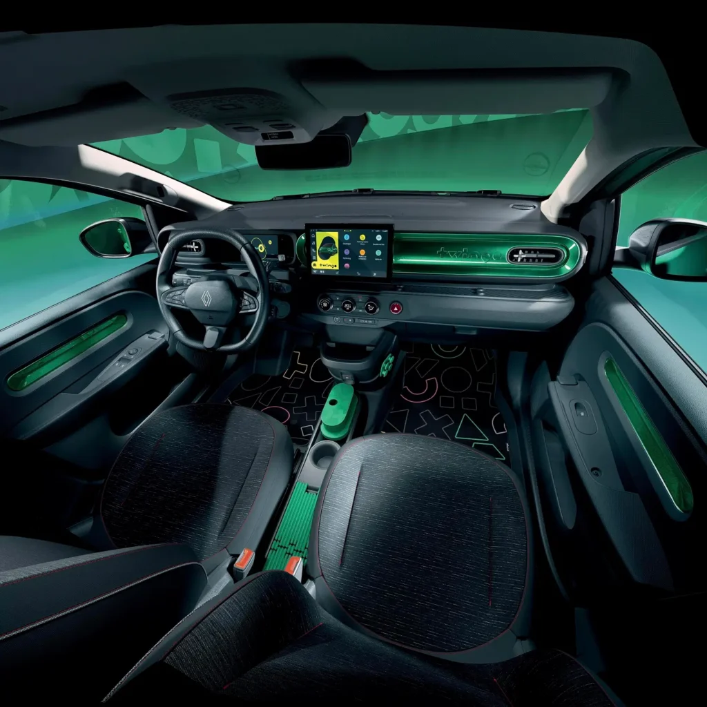 „Renault Twingo E-Tech Electric“ – leģendārā modeļa atgriešanās un revolūcija „A” segmentā 12 „Renault Twingo E-Tech Electric“ – leģendārā modeļa atgriešanās un revolūcija „A” segmentā